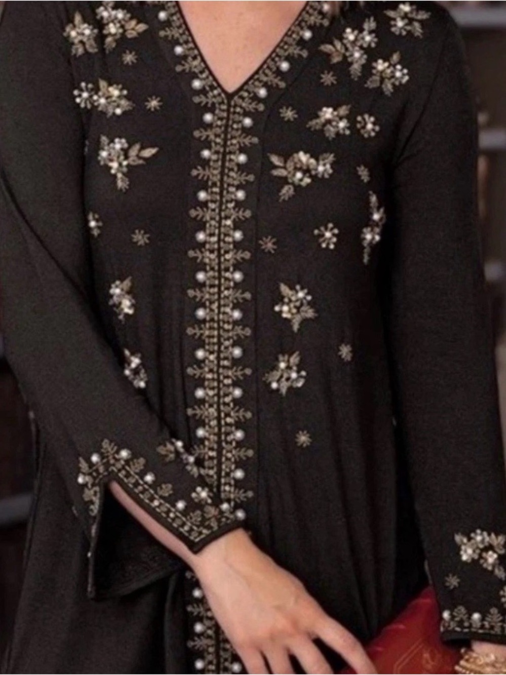 Soft Surrounding Festa Tunic Top Petite Black Beaded Flowy Gold Sequin Pearl PM